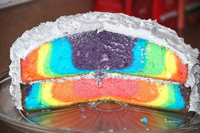 Разноцветный тортик