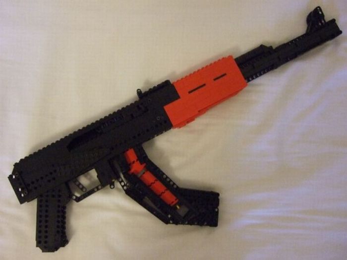 Оружие из Lego