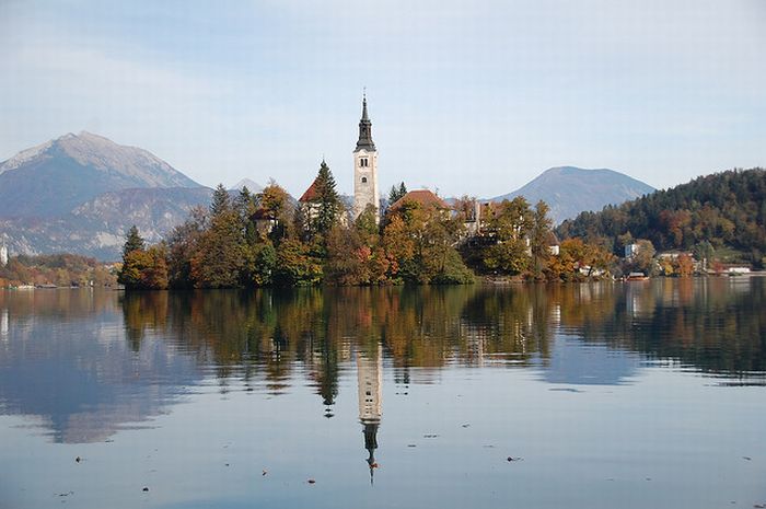 Сказочный остров на озере Блед в Словении