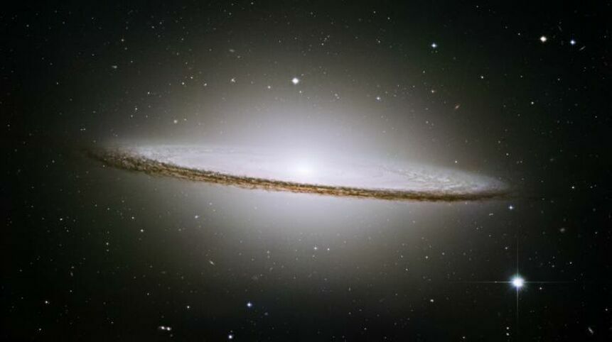 Бесконечная красота от Hubble