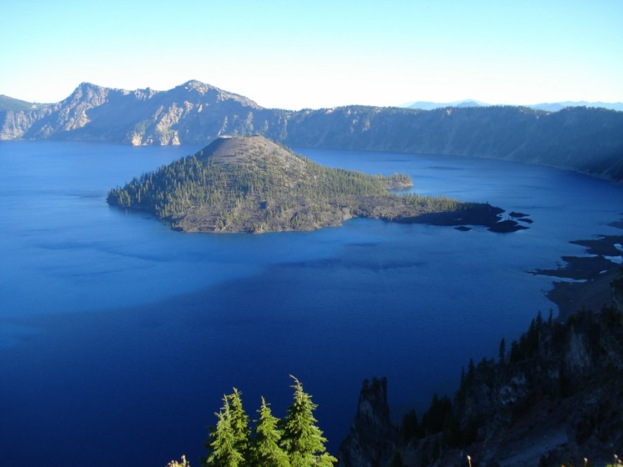 Озеро Крейтер — кратерное озеро в США, штат Орегон
