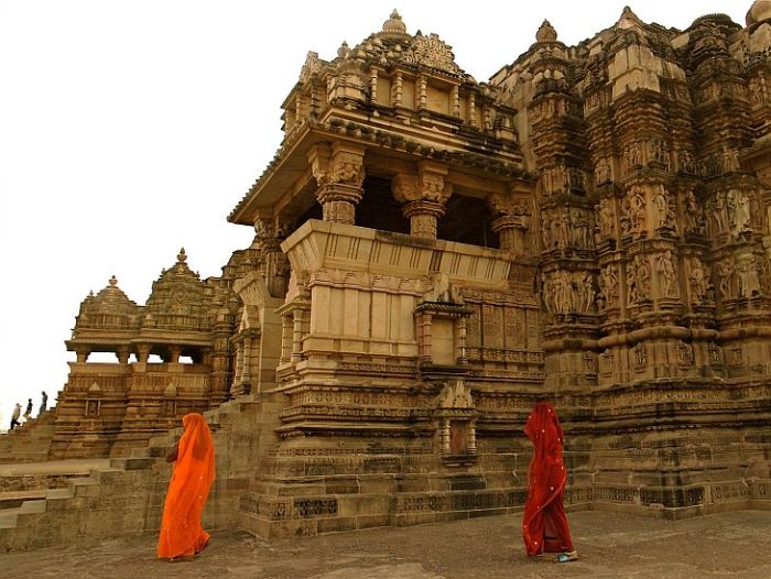 Индийский храм камасутры