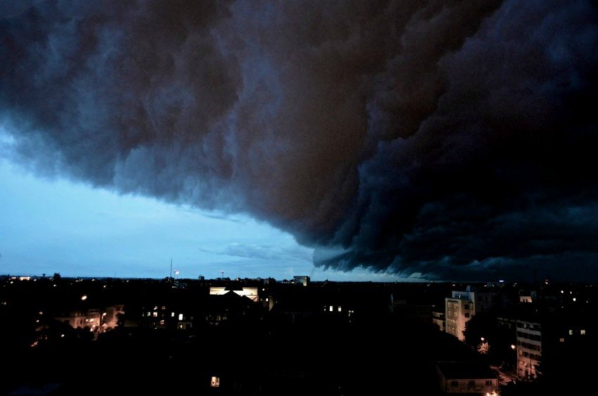 Буря в Румынии 1-го июня