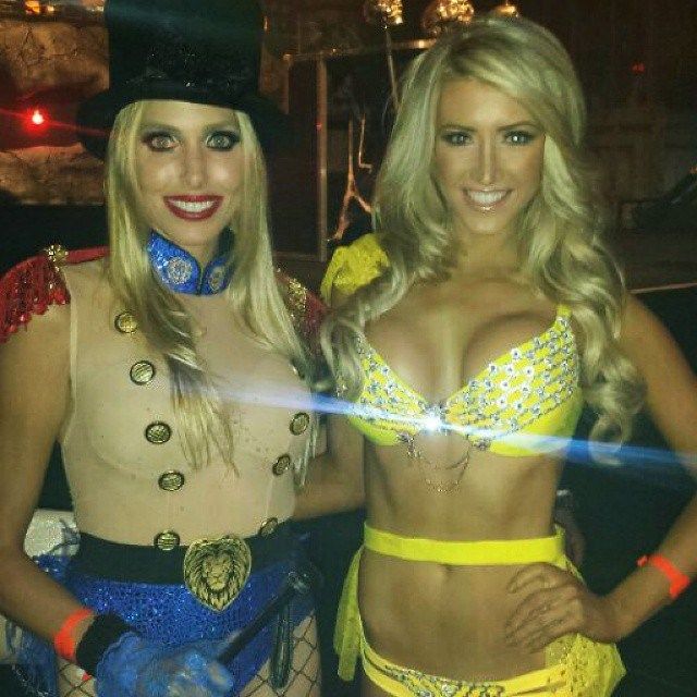 Фото с вечеринки Playboy Halloween Party 2014