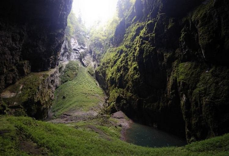 Подземные пещеры (34 фото)