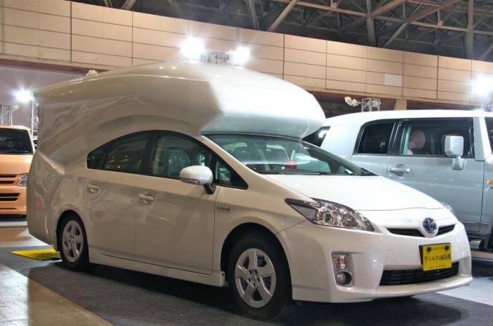 Toyota Prius с жилой пристройкой (10 фото)