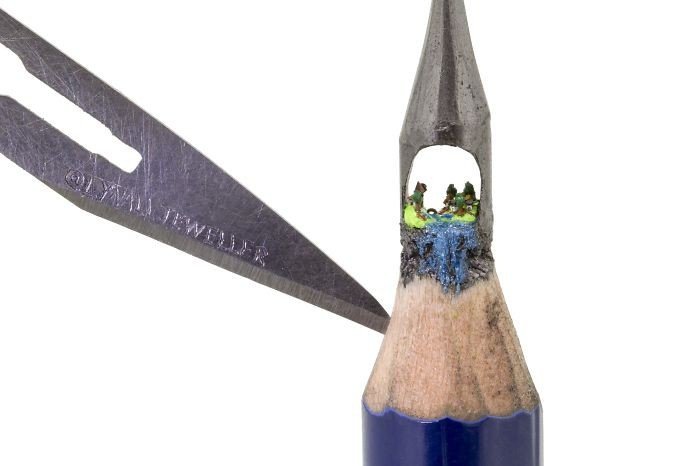Удивительные миниатюры на кончике карандаша (11 фото)