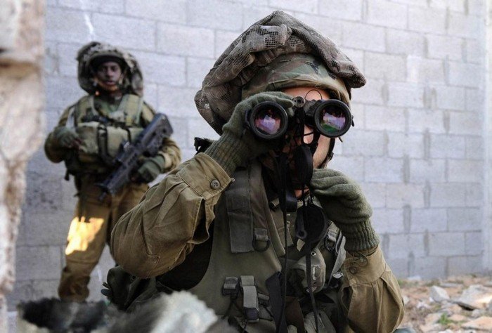Назначение мешка на голове израильских военных (4 фото)