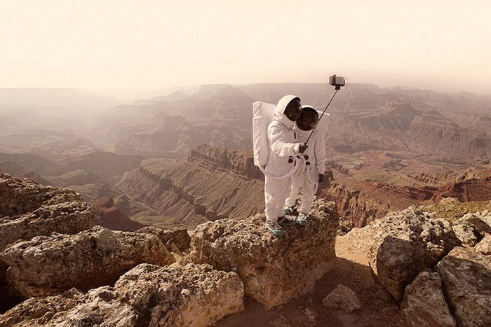 Первые люди на Марсе в фантазиях Julien Mauve (13 фото)