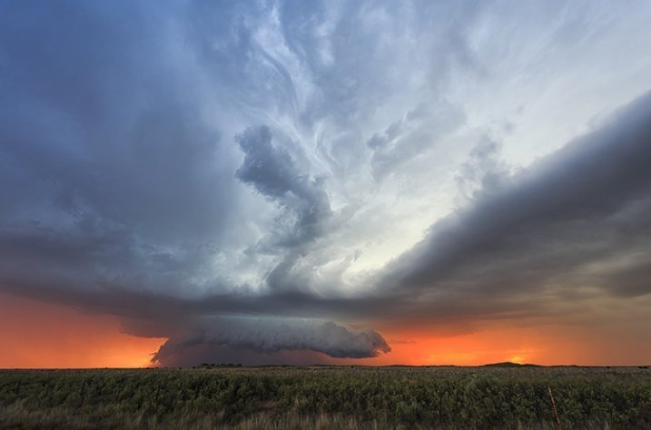 Фотографии от лучших охотников за ураганами (17 фото)