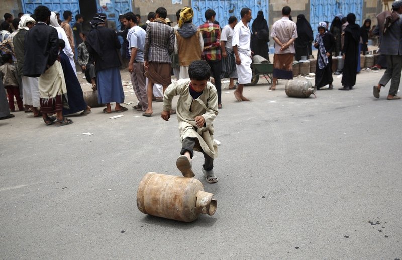 Кадры повседневной жизни в Йемене (34 фото)