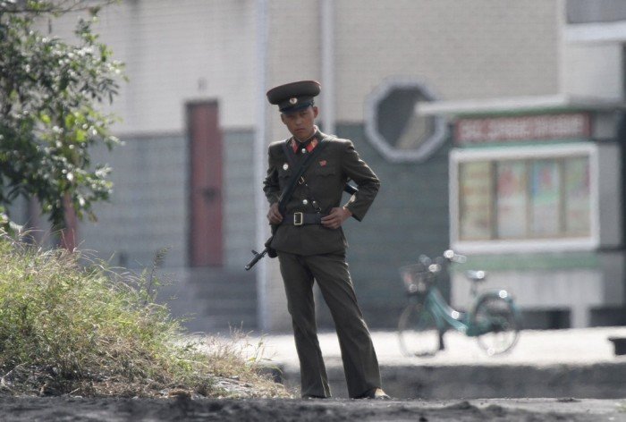 Повседневная жизнь в Северной Корее (76 фото)