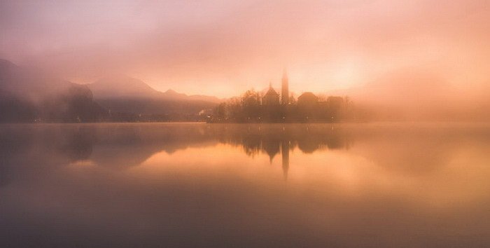 Рассвет на озере Блед в Словении (11 фото)