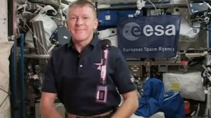 Астронавт Тим Пик ошибся номером звоня жене с борта МКС