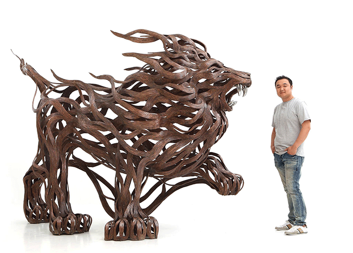 Удивительные скульптуры животных из металлических полос