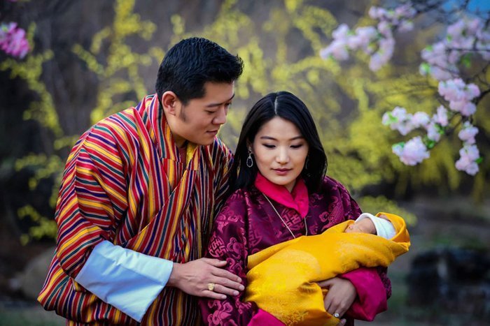 Необычный подарок для новорождённого принца Бутана