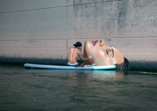 Стрит-арт рисунки взаимодействующие с водой