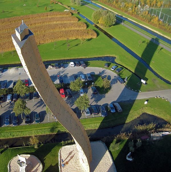 Экскалибур - самая высокая стена для скалолазов в Голландии