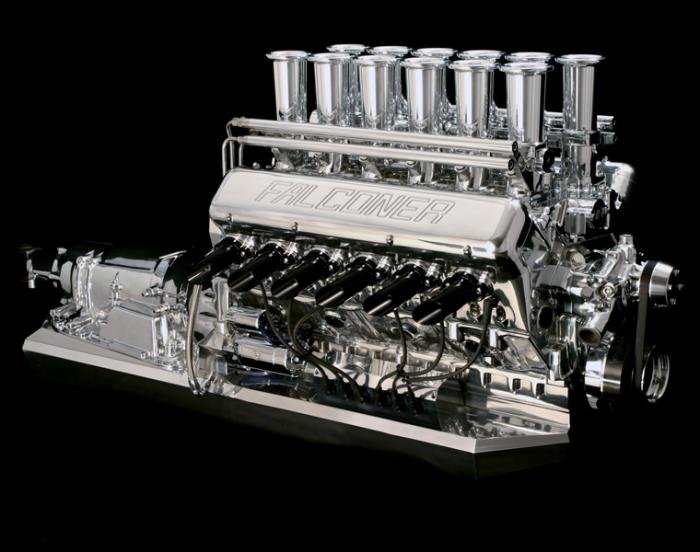 Американец построил алюминиевый спидстер в который установил 10-литровый двигатель