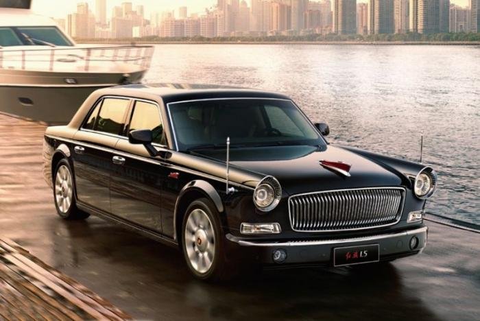 Членовоз Hongqi L5 готовится к выходу на гражданский рынок