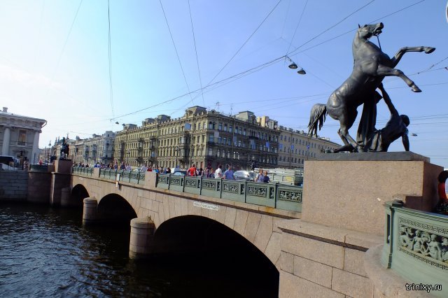 Скрытый смысл лошадей Аничкова моста