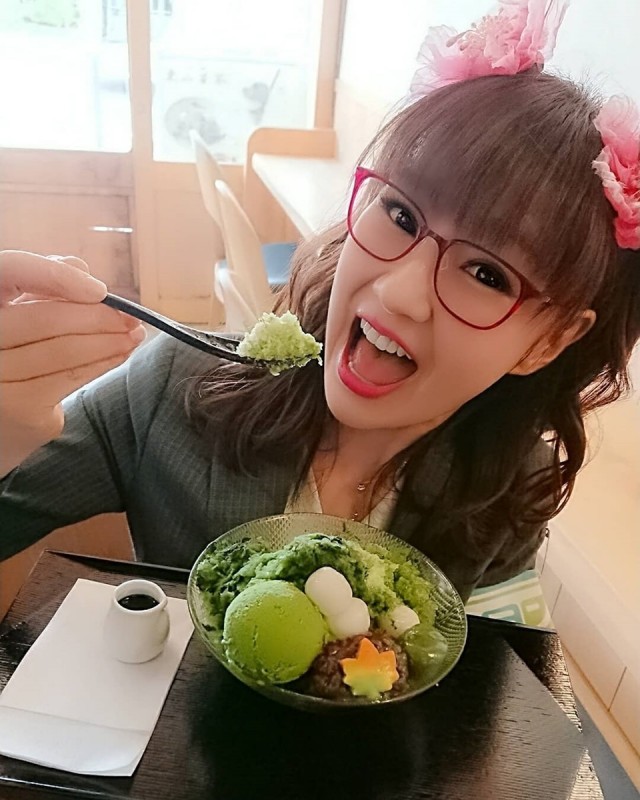 Блогерша-косплеер Саюри Озаки покорила тысячи подписчиков в Instagram, полюбили ее не за наряды