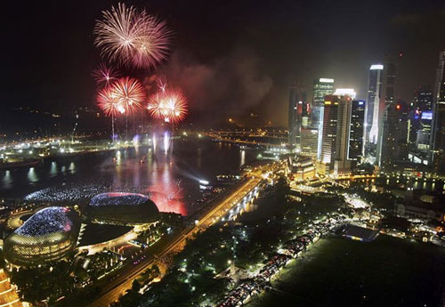 Как встретили Новый год во всем мире (15 фото)