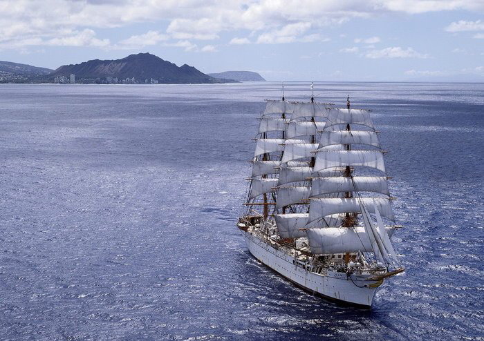 Парусники (46 фото)