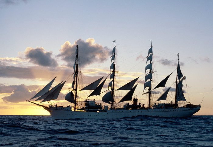 Парусники (46 фото)