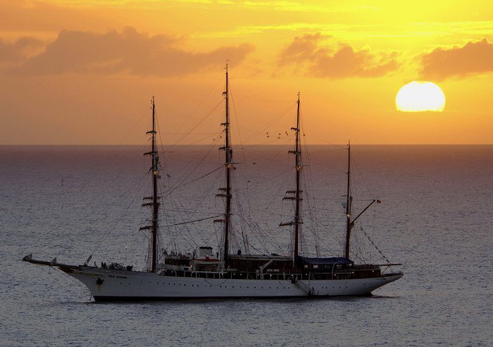 Парусники (46 фото)