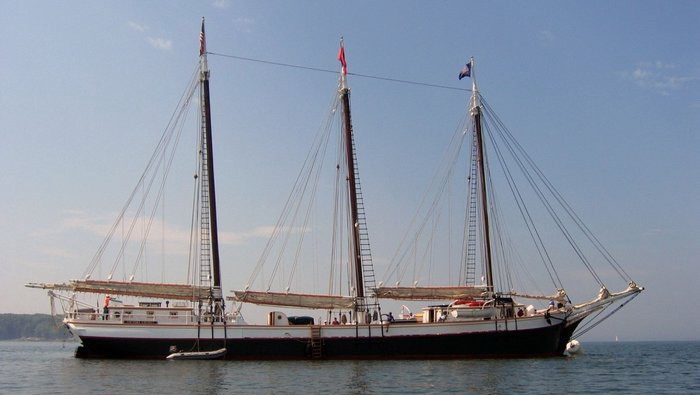 Парусники (46 фото)