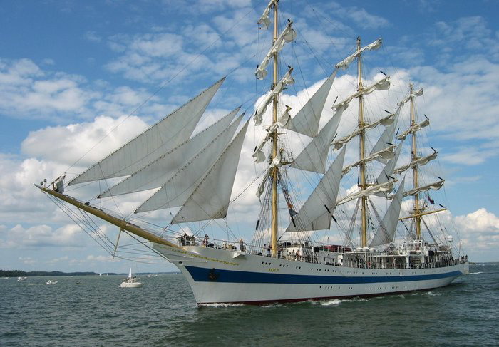 Парусники (46 фото)