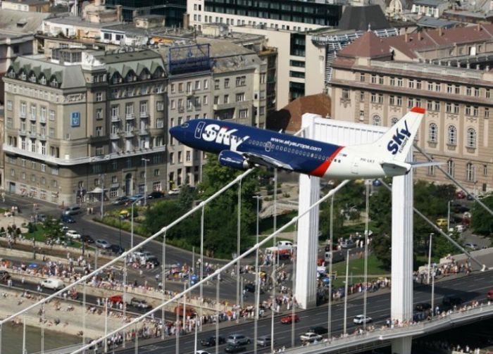 "Стальные птицы"