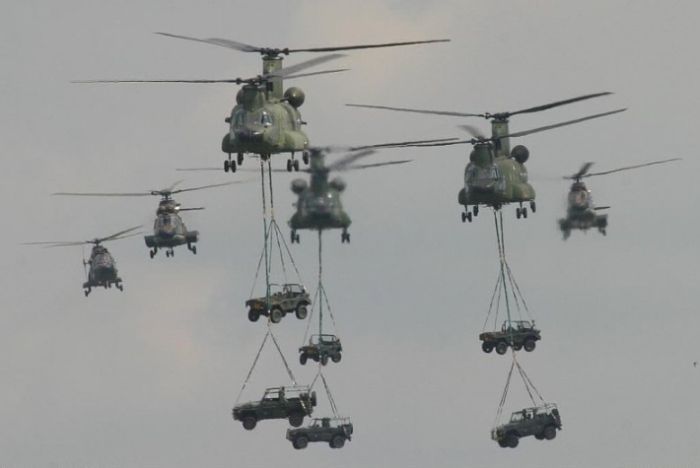 "Стальные птицы"