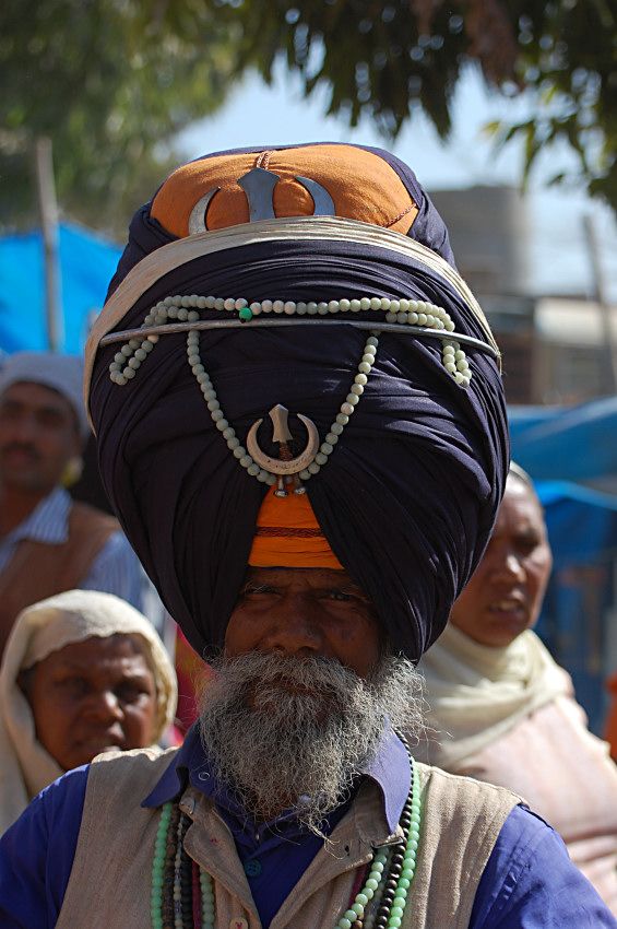 Индийские шляпы