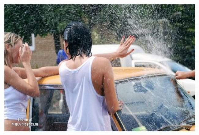 Помыли Вазик...