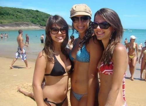 Девушки из бразильских социальных сетей (34 фото)