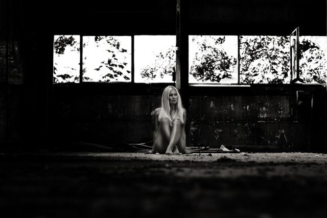 Женский креатив (есть ню)