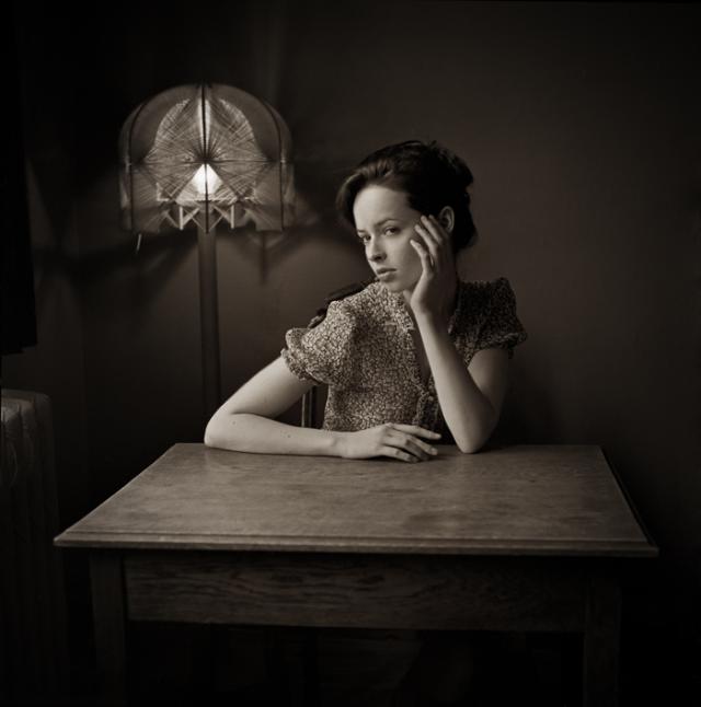 Задумчивые девушки (есть Ню)