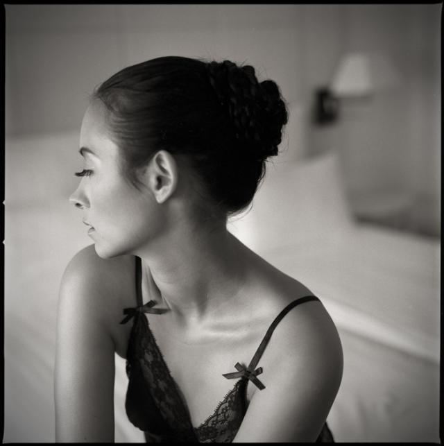 Задумчивые девушки (есть Ню)