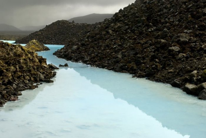 Молочная река в Исландии (20 фото)