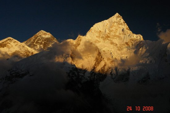 Закат в гора(красота)