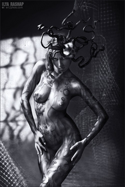 Прикольный бодиарт (Ню)