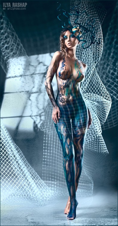 Прикольный бодиарт (Ню)