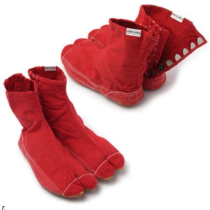 Необычная обувь