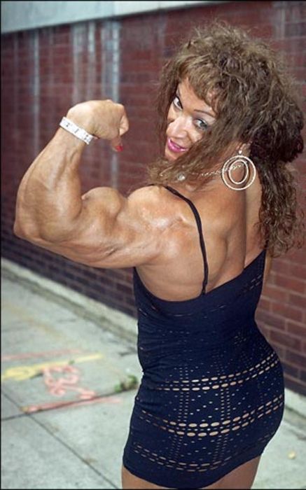 Перекаченные девушки