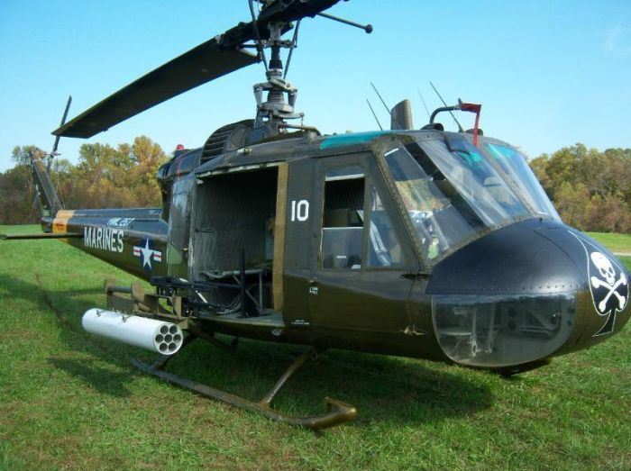 На ebay продается настоящий военный вертолет