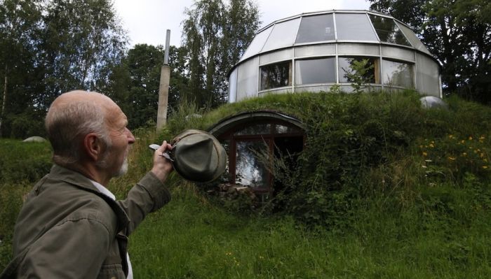 Житель Чешской республики сам спроектировал и построил необычный домик