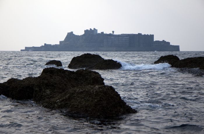 Заброшенный японский остров Хашима