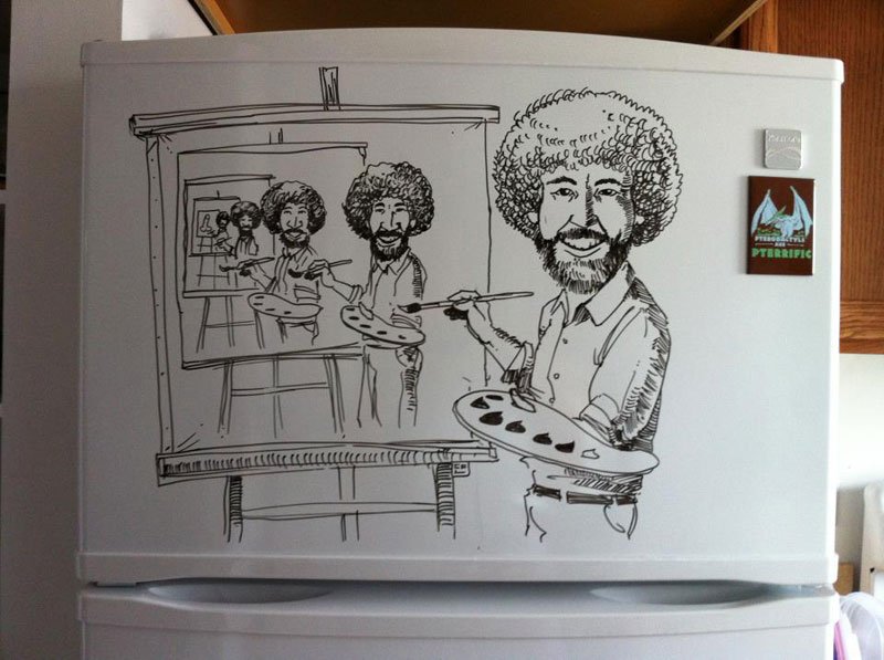 Рисунки на холодильнике от Чарли Лэйтон